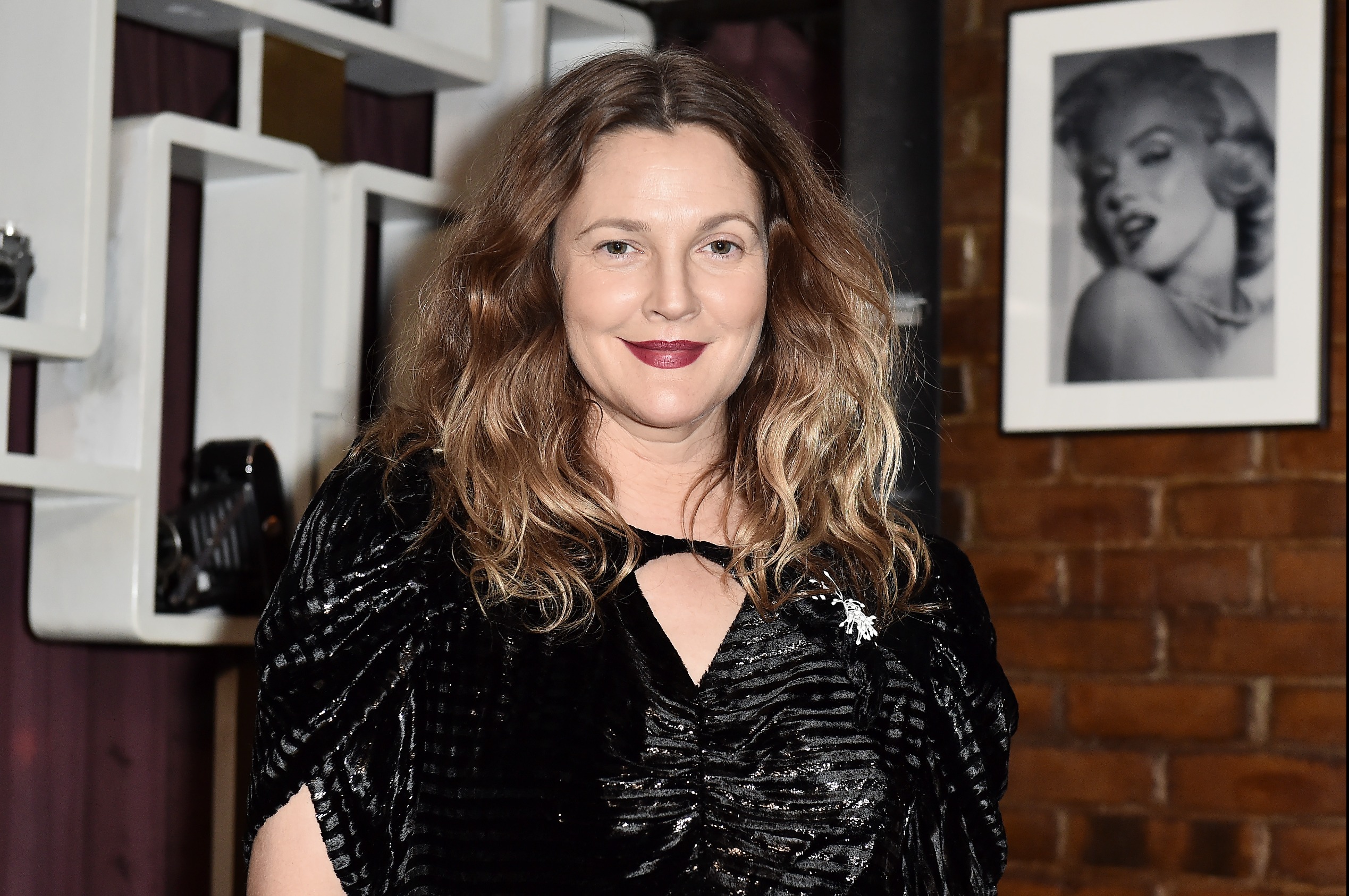Drew Barrymore apologizes for Johnny Depp comments