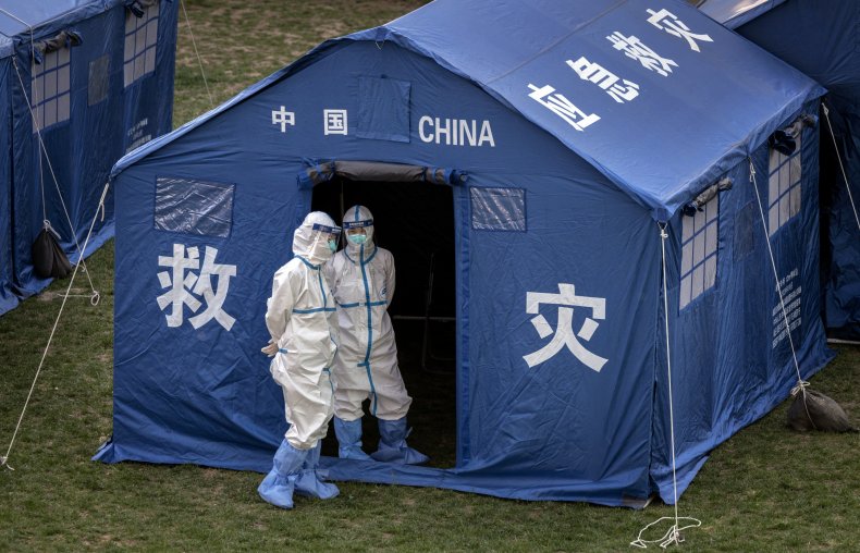 Xi Jinping Stays Zero-COVID Course for China