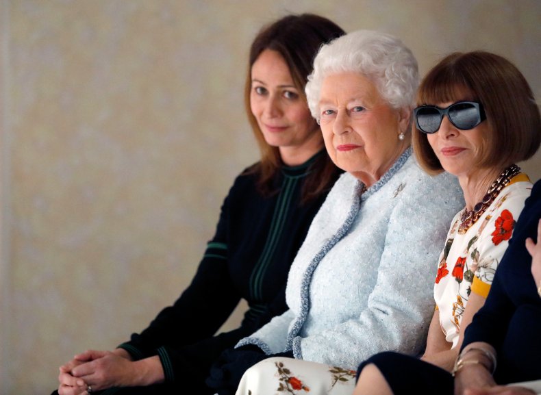 Queen Elizabeth II Anna Wintour Fashion Show