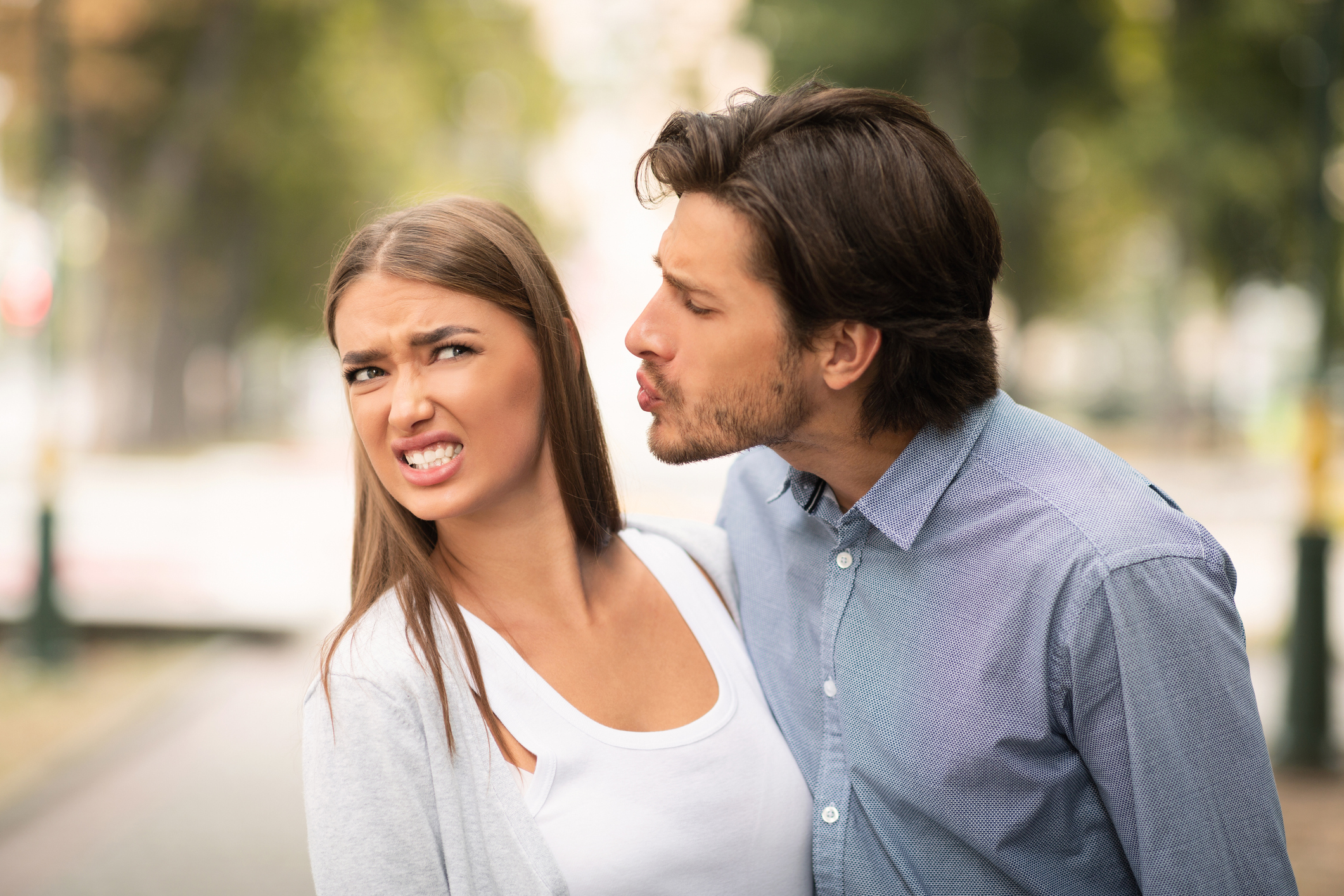 Red Flags To Look Out For When You Re Dating Someone New Newsweek