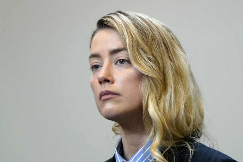 Amber Heard declara contra Johnny Depp
