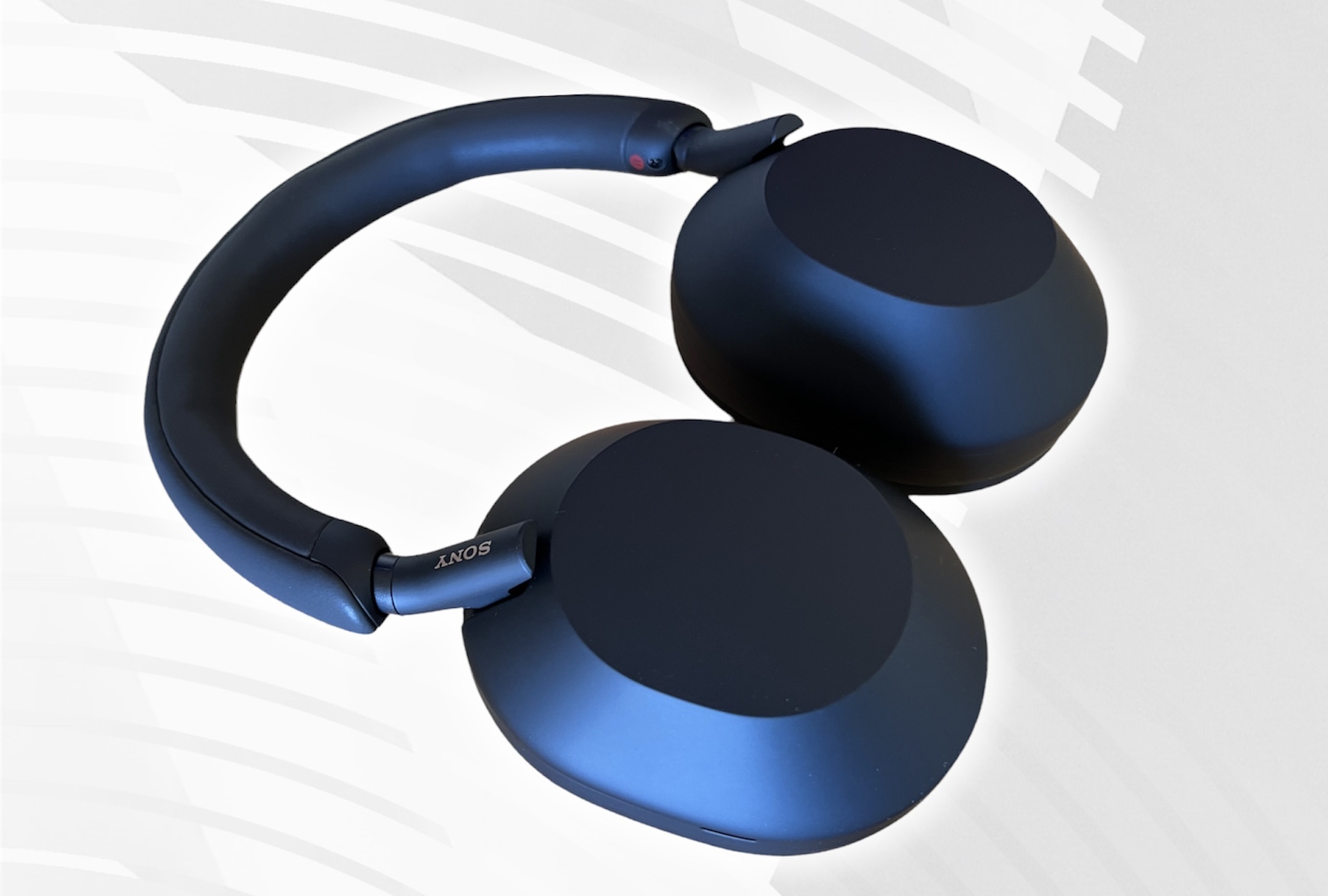 Review Sony WH 1000XM5 ANC Headphones Set a New Standard