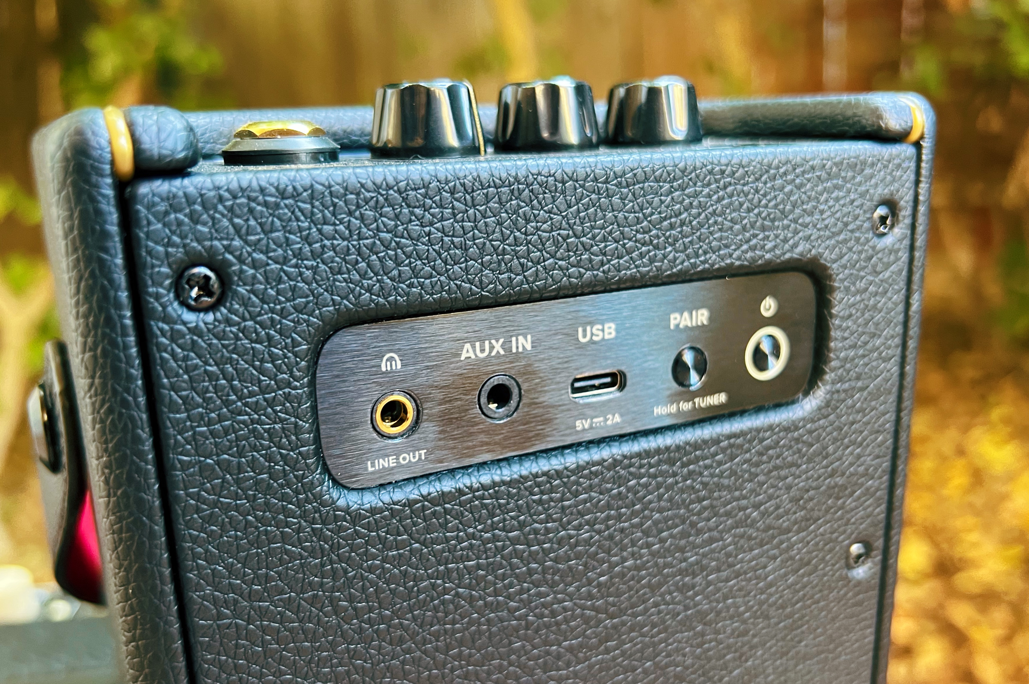 Practice Guitar Amp That Can Go Anywhere? Spark Mini Has You Covered