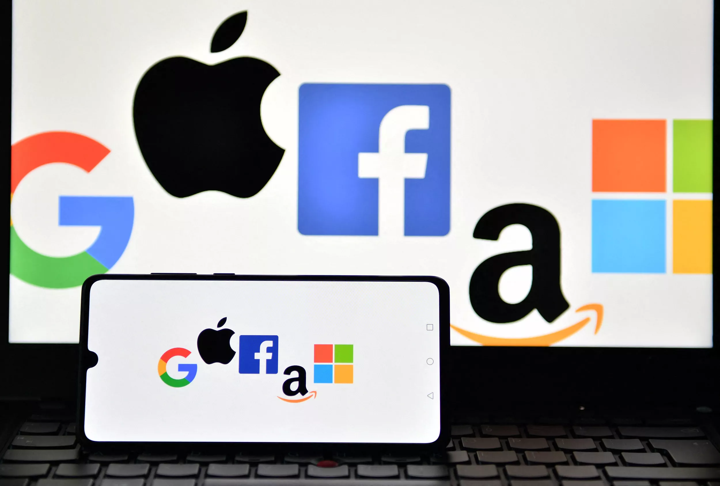 The Independent Republics of Big Tech—Not 'Disinformation'—Are the Biggest Threat to Our Democracy - Vimarsana News