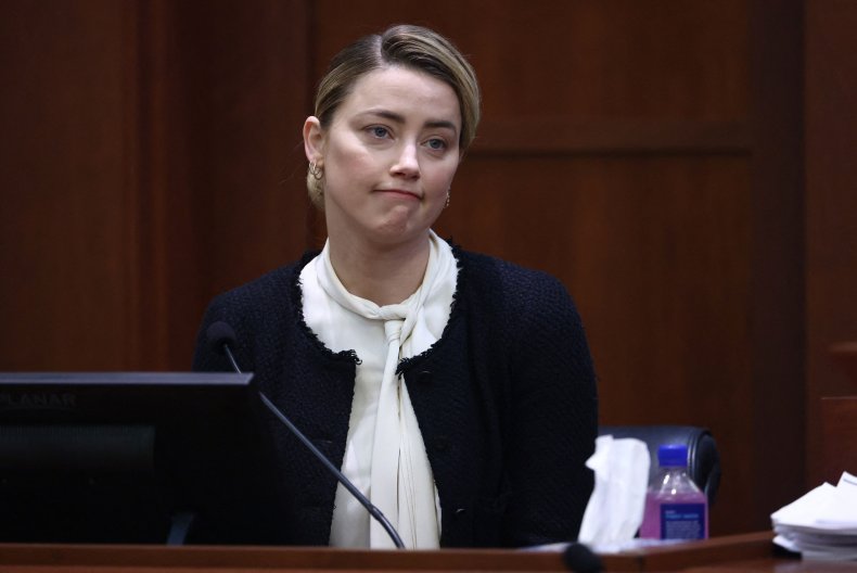 Amber Heard tests in defamation trial
