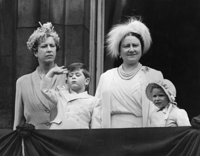 Prens Charles ve Prenses Anne Balkon 1953