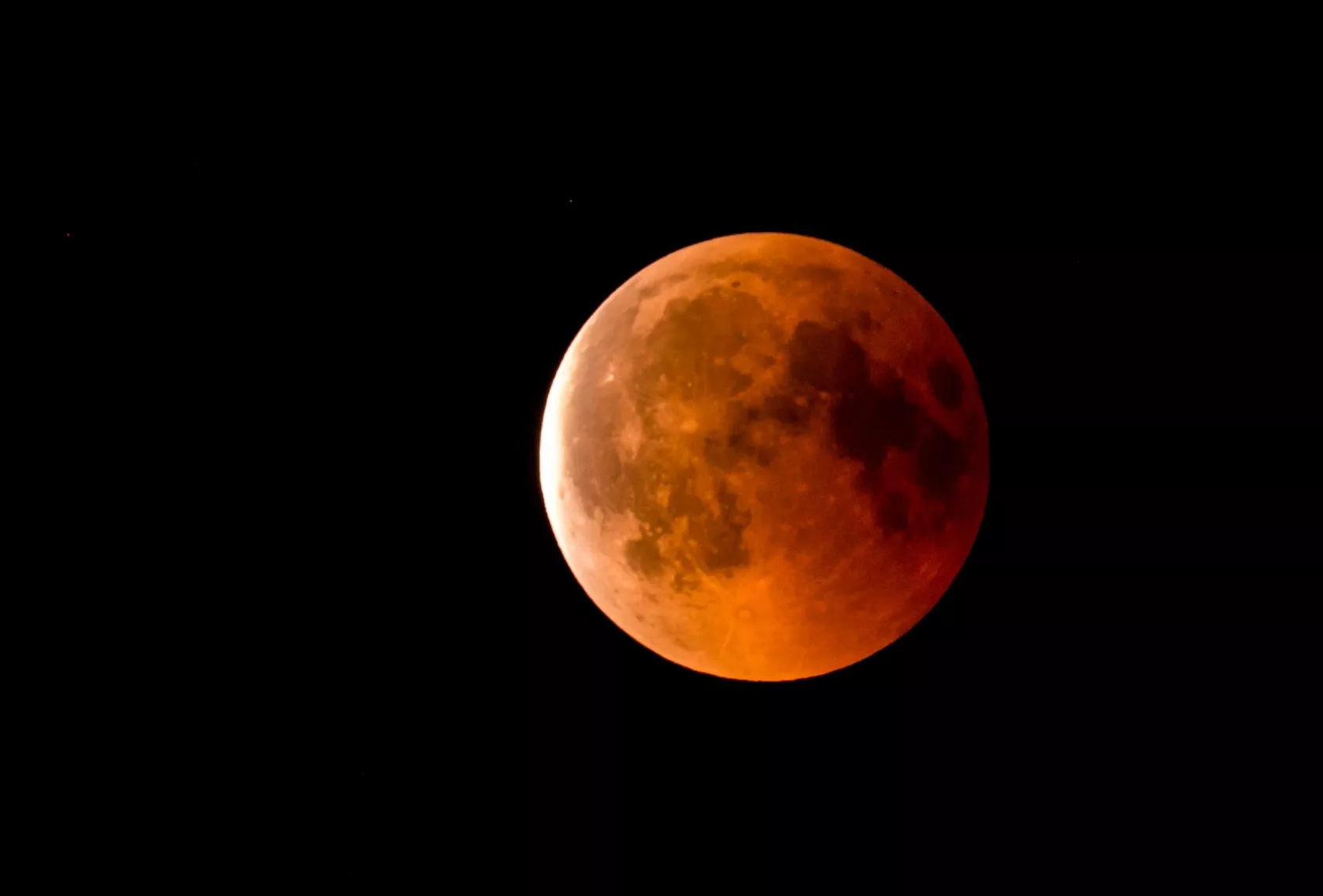 What Time Is the May 2022 Lunar Eclipse, What Does a Blood Moon Look Like? - Vimarsana News
