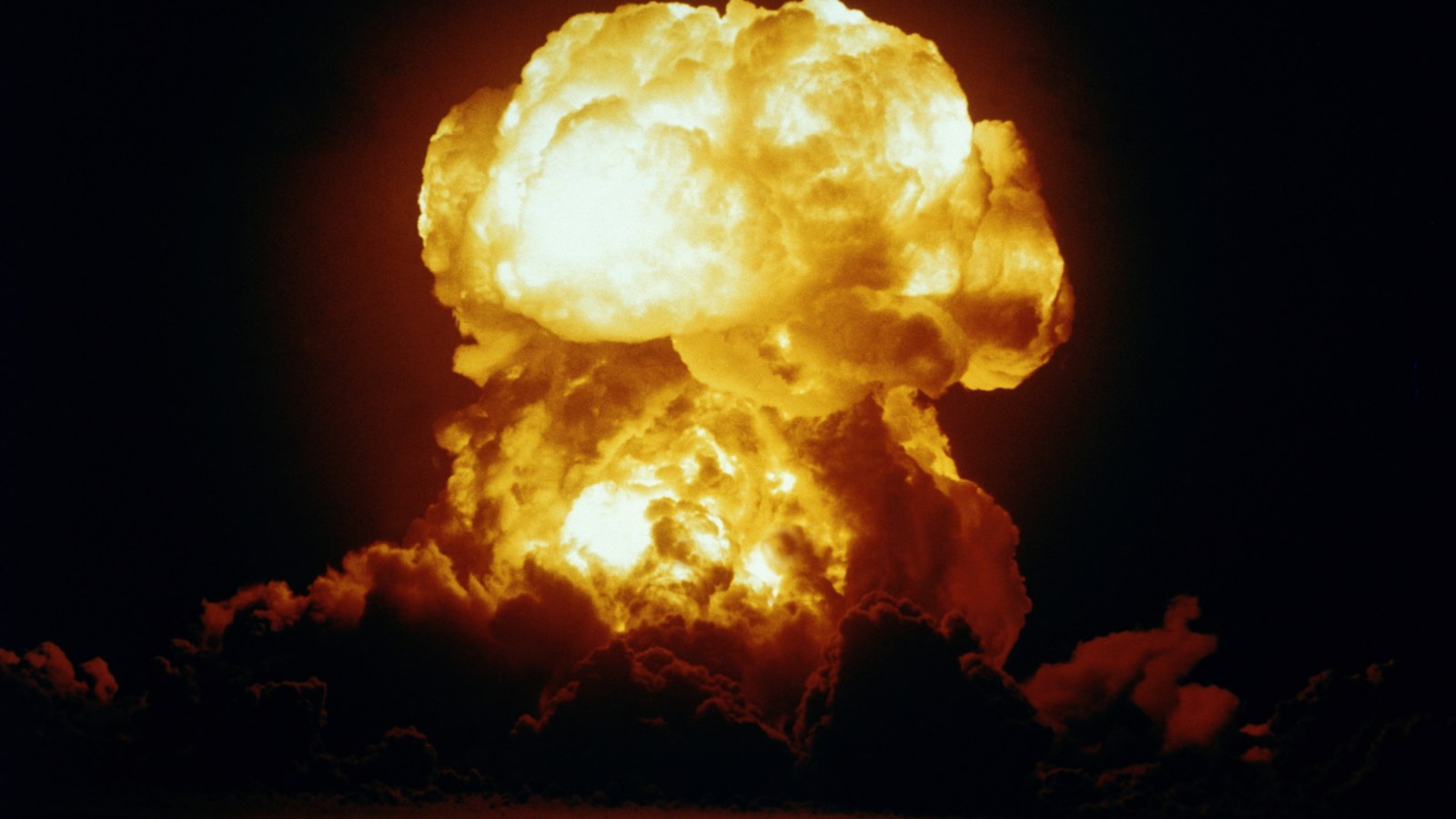 Atomic Bomb Explosion Hd