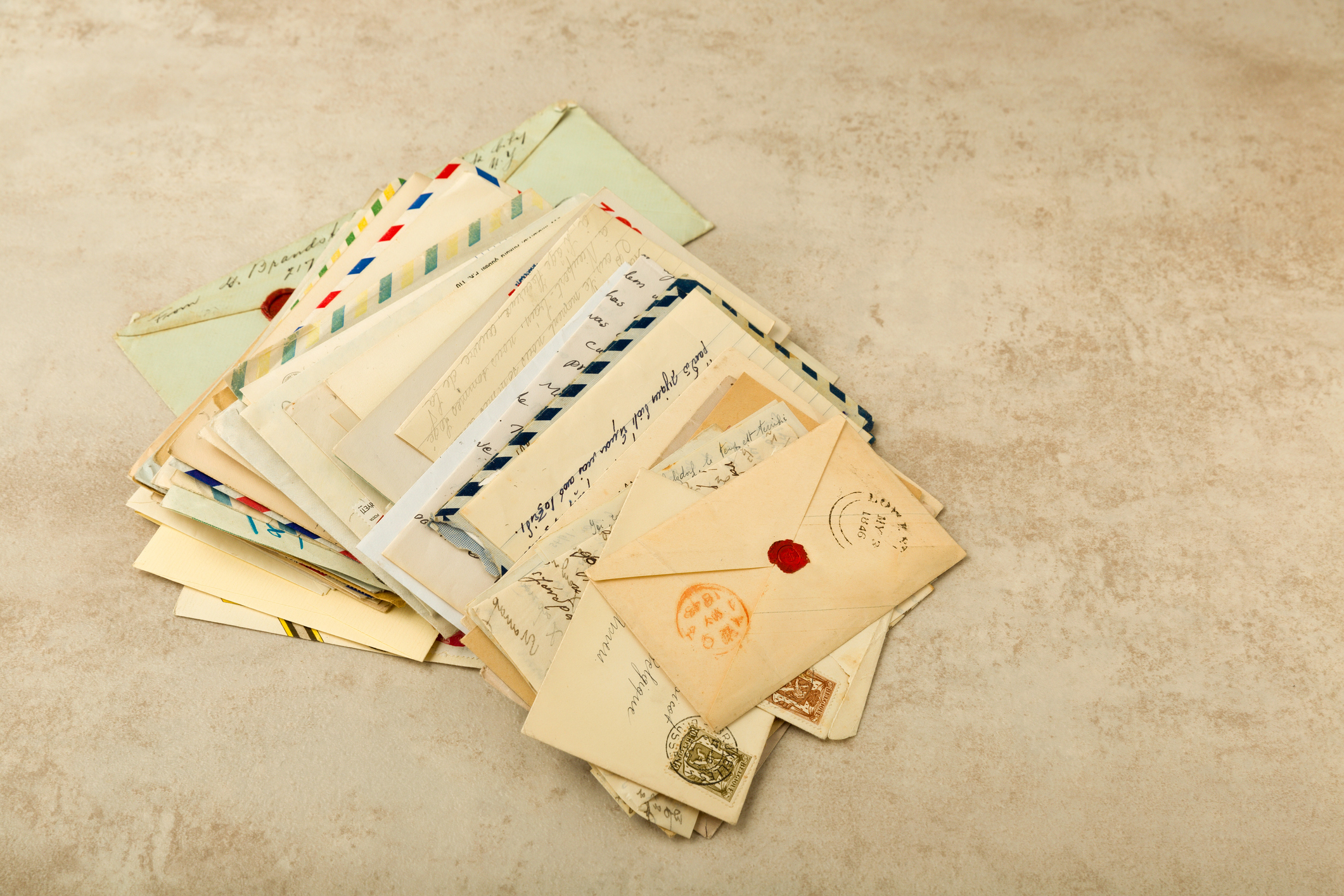 Woman Receives Mysterious Decades-Old Letters, Confusing Even Post Office