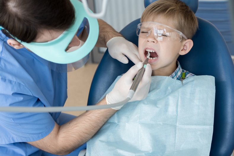 Woman 'freaks out' on son's dentist 