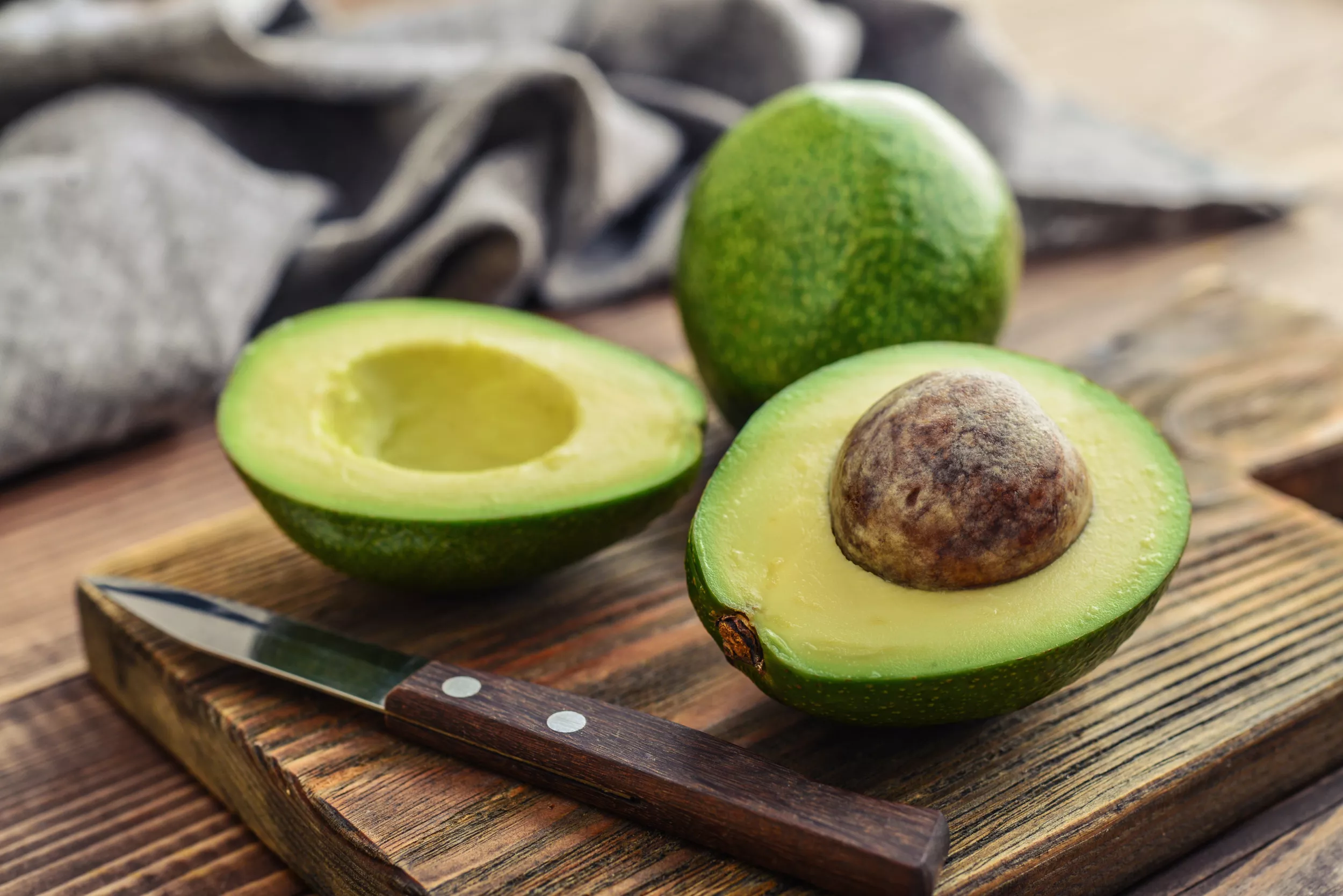 FDA Warns Popular Avocado Hack Could Be Breeding Salmonella - Vimarsana News