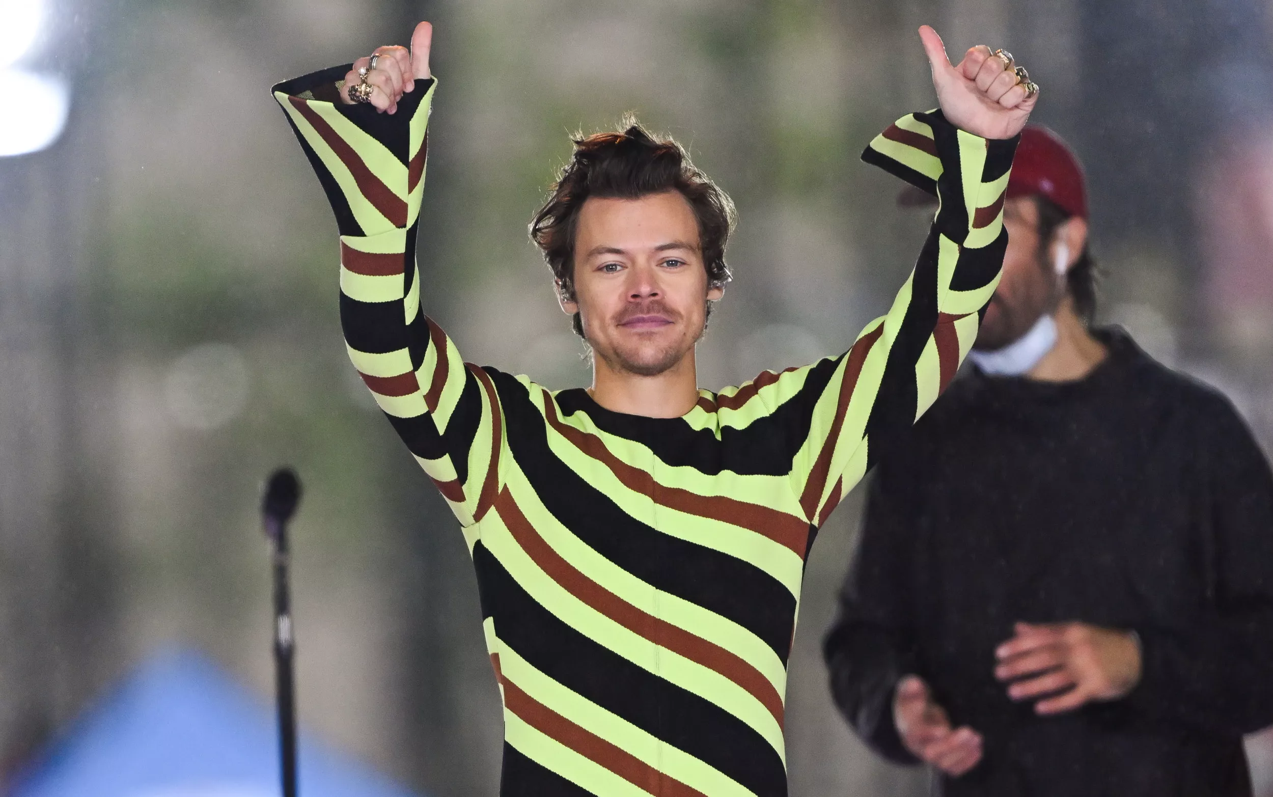 'Harry's House': Why Olivia Wilde Is Being Linked to Harry Styles' New Album - Vimarsana News