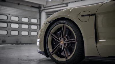 2022 Porsche Taycan GTS Hockenheimring Edition 2022 Porsche Taycan GTS Hockenheimring Edition