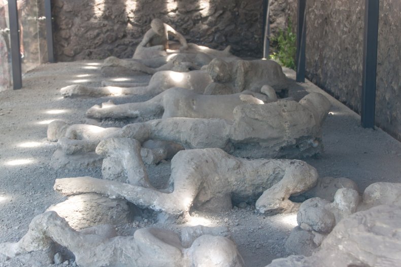Plaster casts of Pompeii victims 