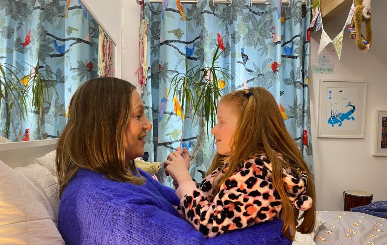Roisin Pelan with daughter after cancer free