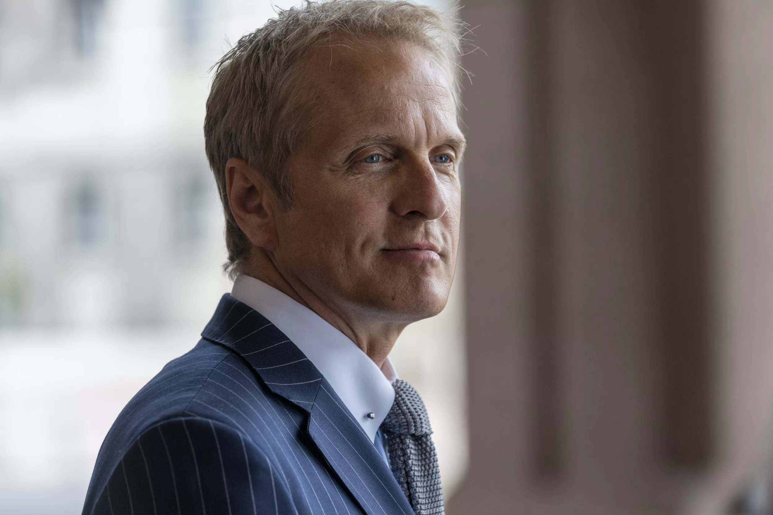 Patrick Fabian Dishes On Howard Hamlin's Fate in 'Better Call Saul' - Vimarsana News
