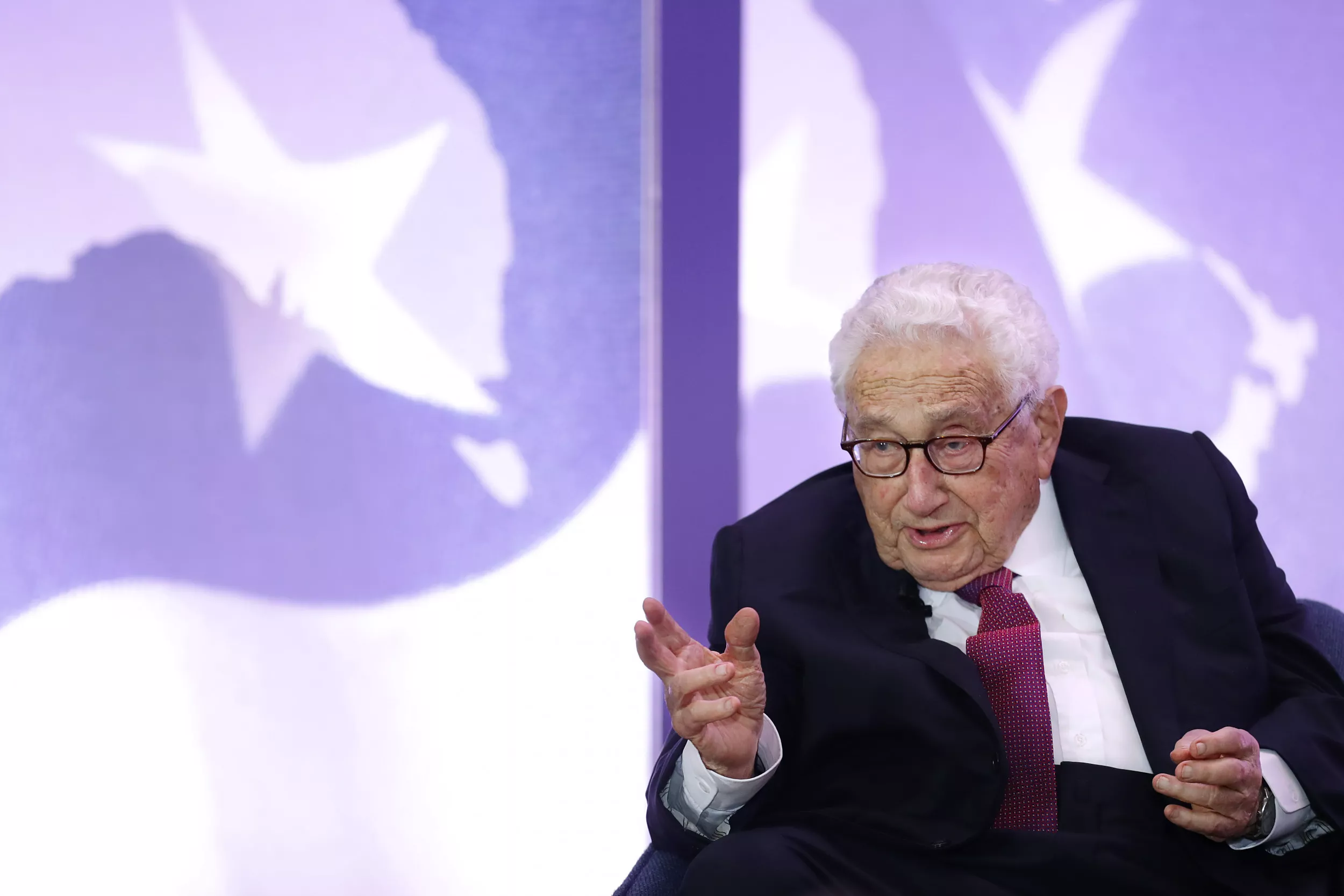 Henry Kissinger Blasted for Telling Ukraine to Give Territory to Russia - Vimarsana News