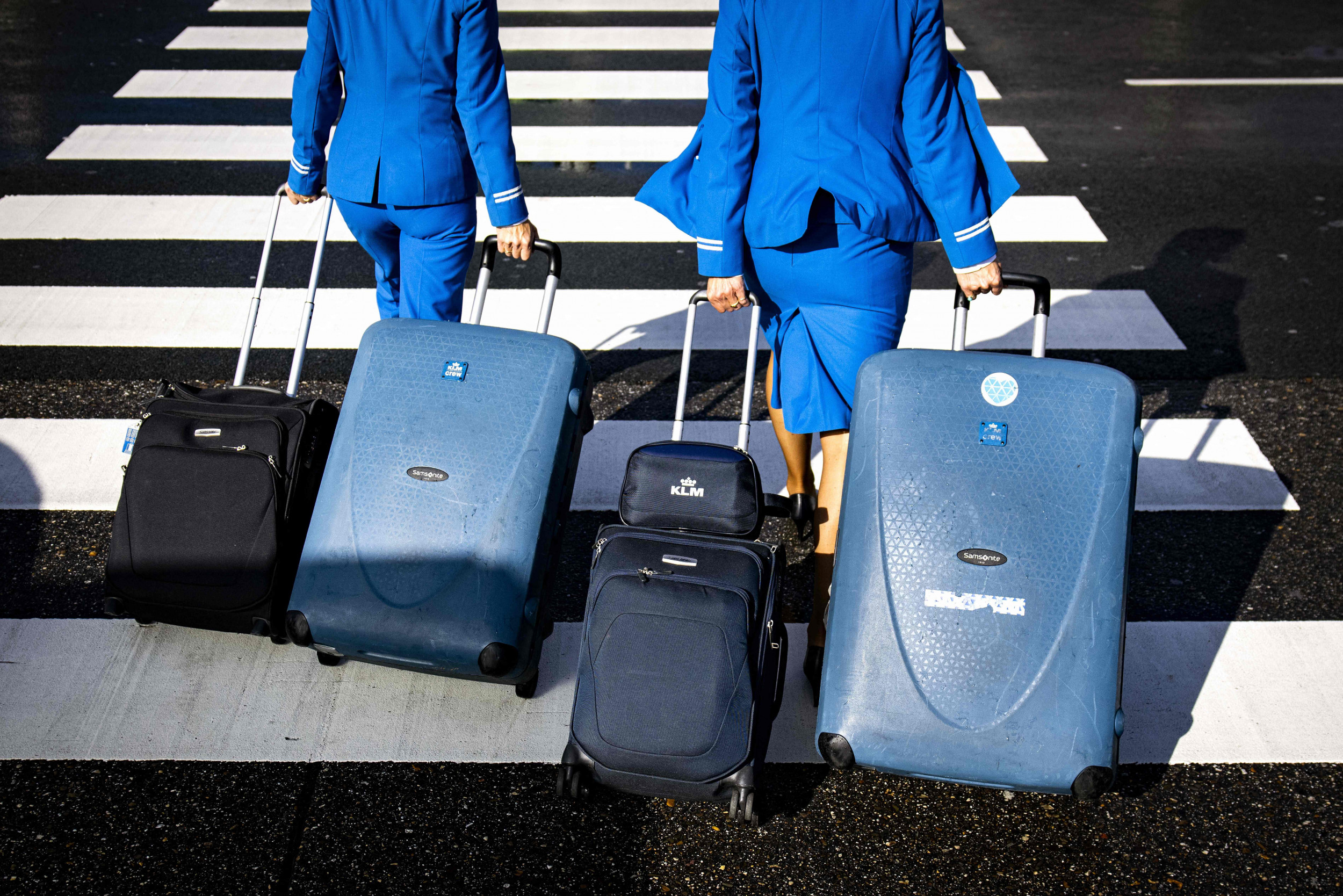 A Flight Attendant Called Door Stop Alarms a 'Travel Must-have