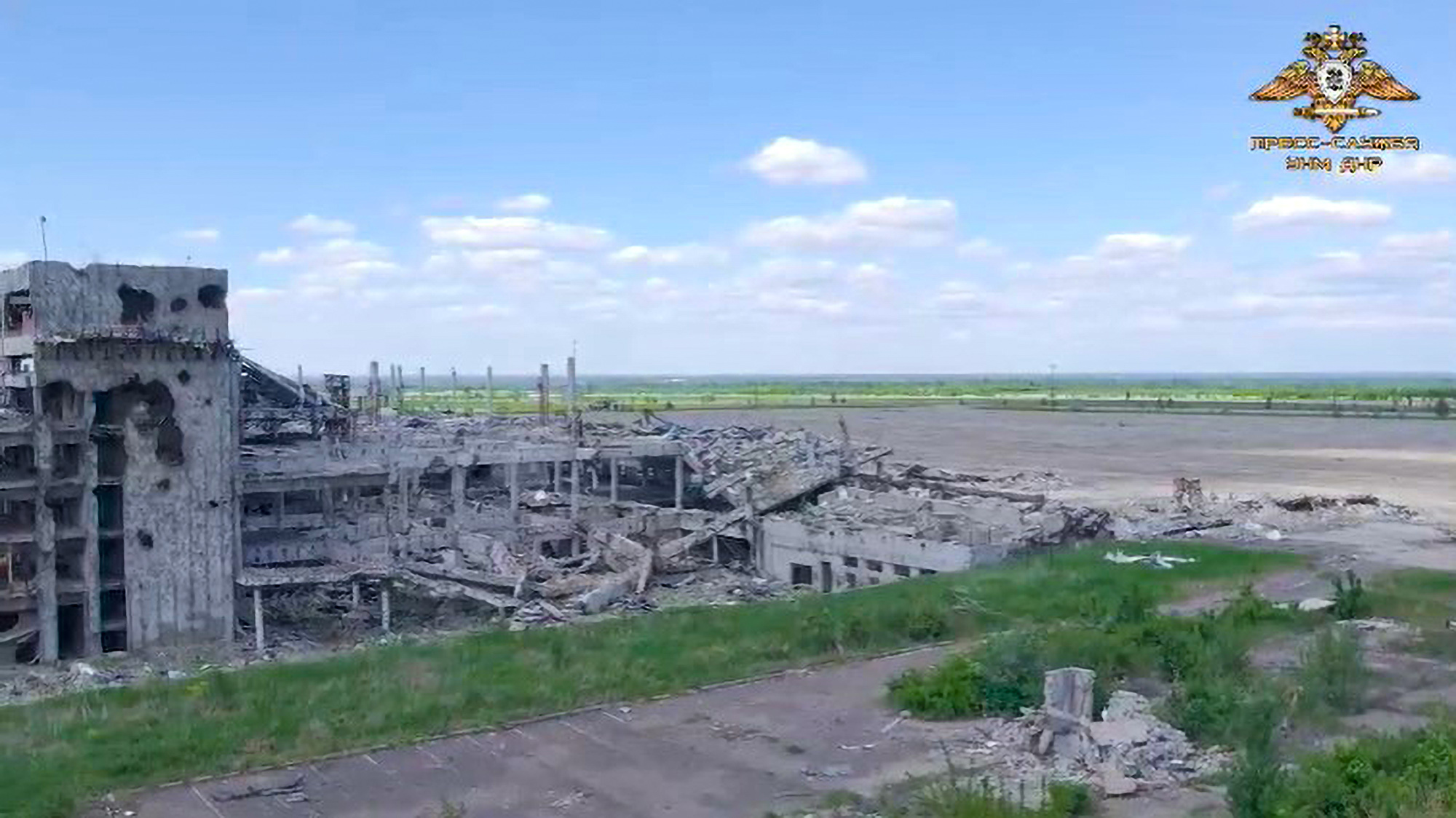 Pro-Russian Fighters Patrol Battered Donetsk Airport On Anniversary Of ...