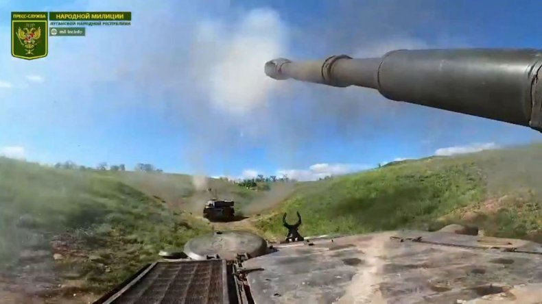 2S1 Gvozdika Soviet self-propelled howitzer