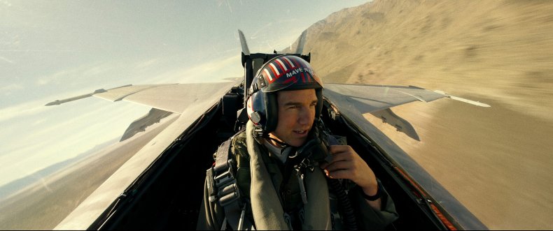 Tom Cruise in fighter jet