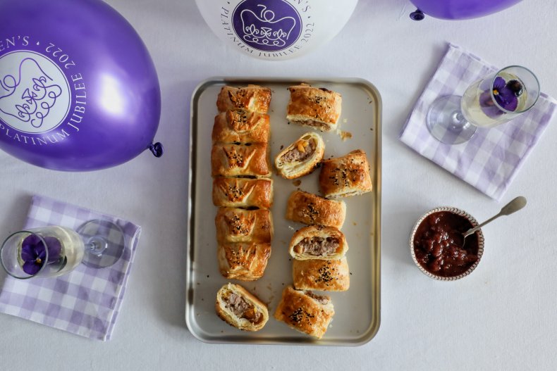 Chilli & Apricot Sausage Roll