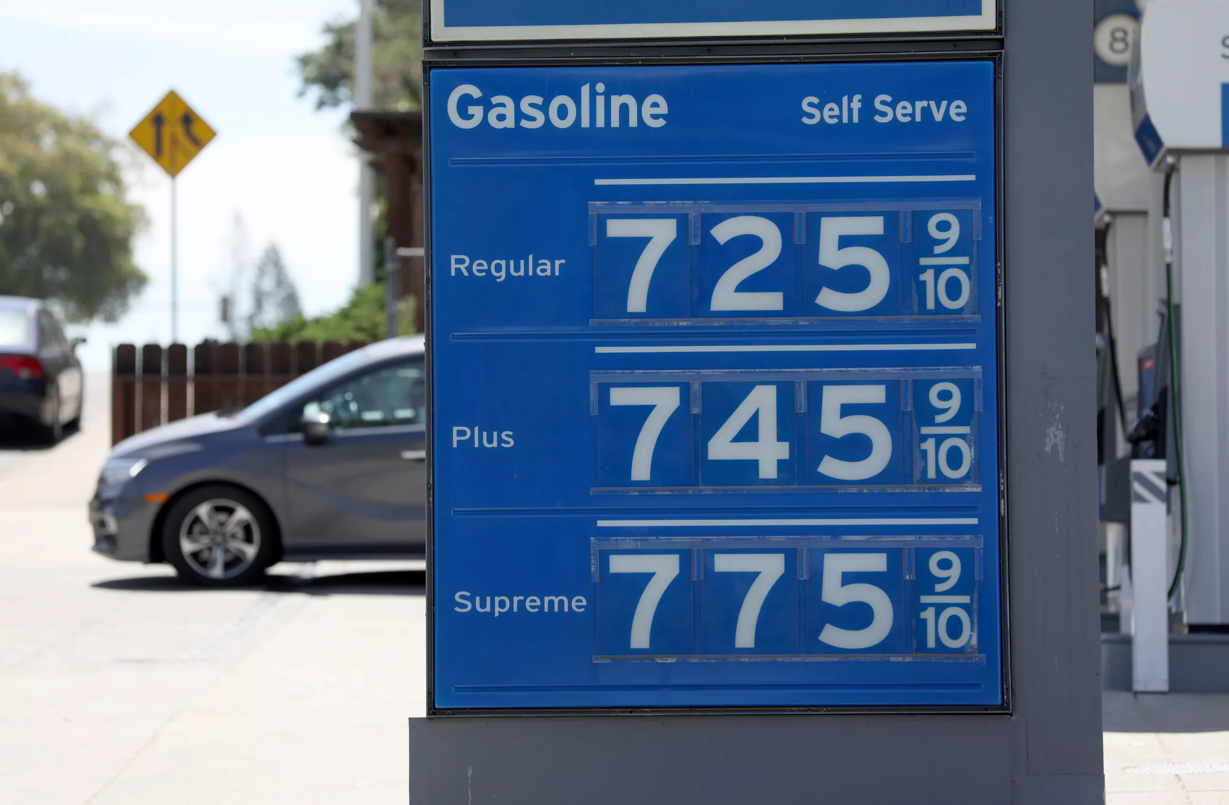 What Does the EU Oil Ban Mean for Gas Prices? - Vimarsana News