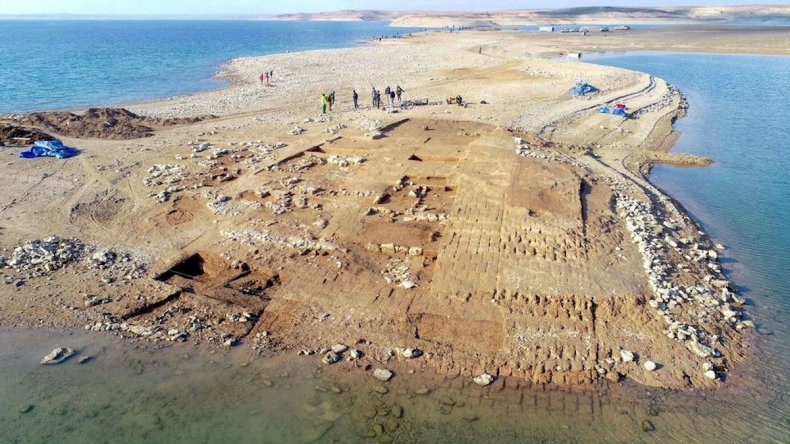 Aerial view of the excavations at Kemune