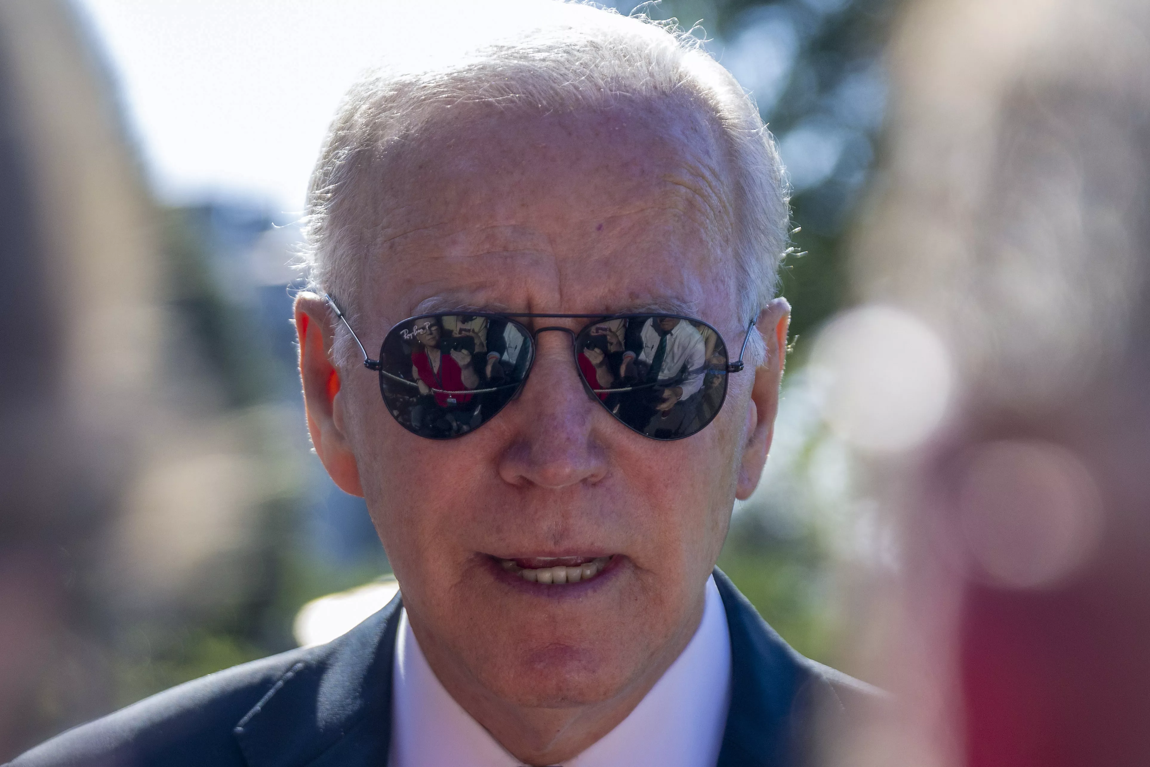 biden-handgun-ban-trudeau.webp?w=1600&h=