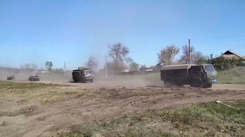 Russian troops advance in Ukraine