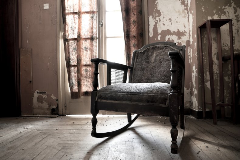 "Haunted" chair for sale goes viral