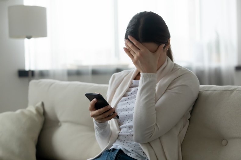 User receiving awkward message on Tinder
