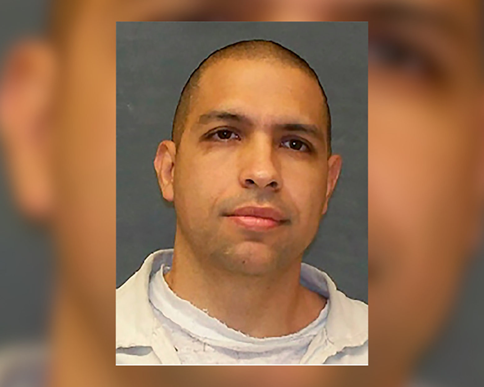 Texas Escaped Inmate Gonzalo Lopez Had AR-15, Handgun: Police