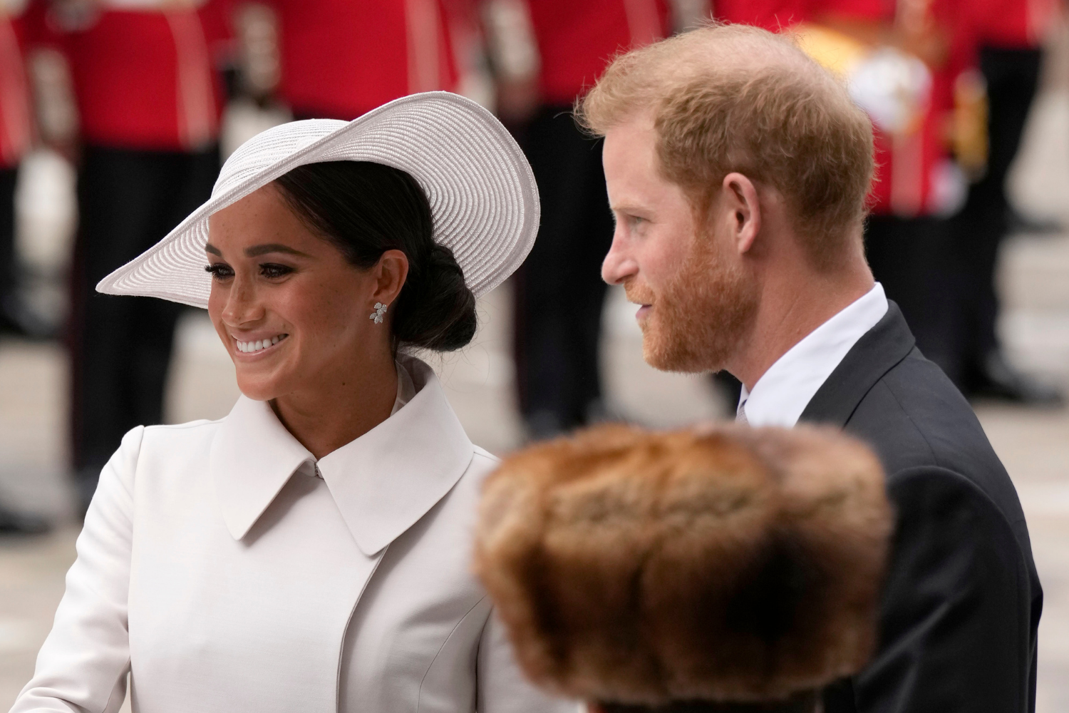 Harry, Meghan Cheered by Jubilee Service Crowds Despite Dire Polling ...