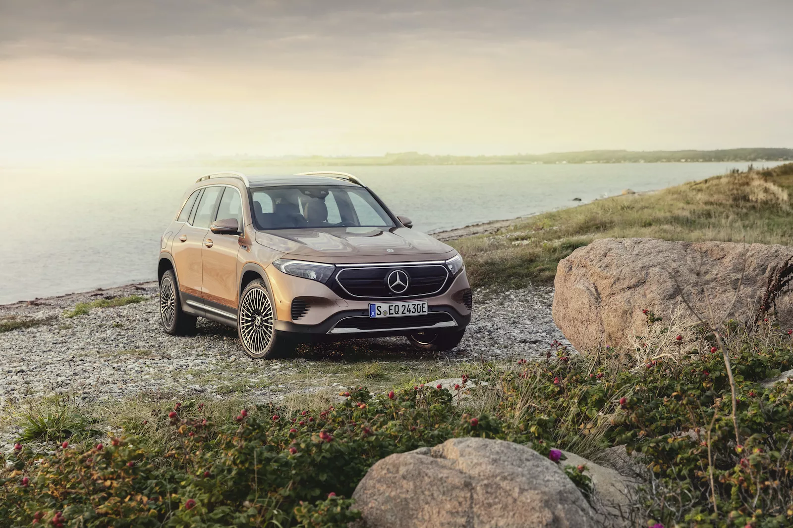 2022 Mercedes-Benz EQB SUV Joins Electric Lineup at $55K - Vimarsana News