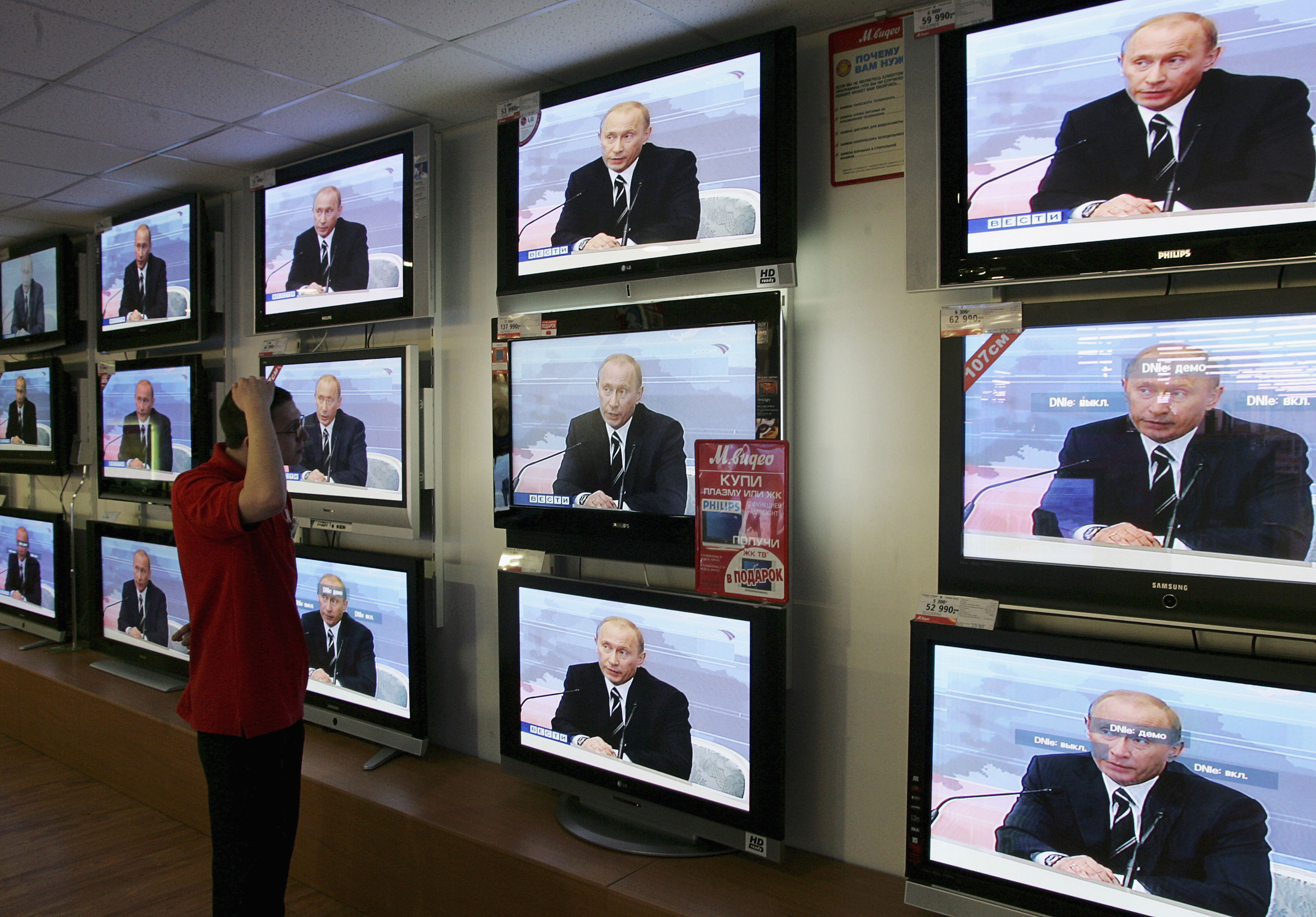 Latvijā aizliegta Krievijas TV, kamēr Putins neatbildēs uz Ukrainas prasībām