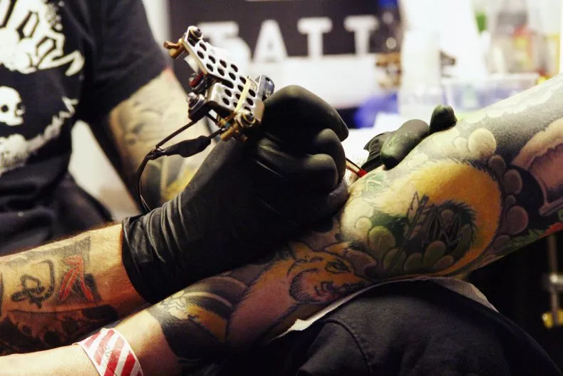 Police officer fired for getting a ‘purely nasty’ tattoo on his hands Police officer fired for getting a ‘purely nasty’ tattoo on his hands