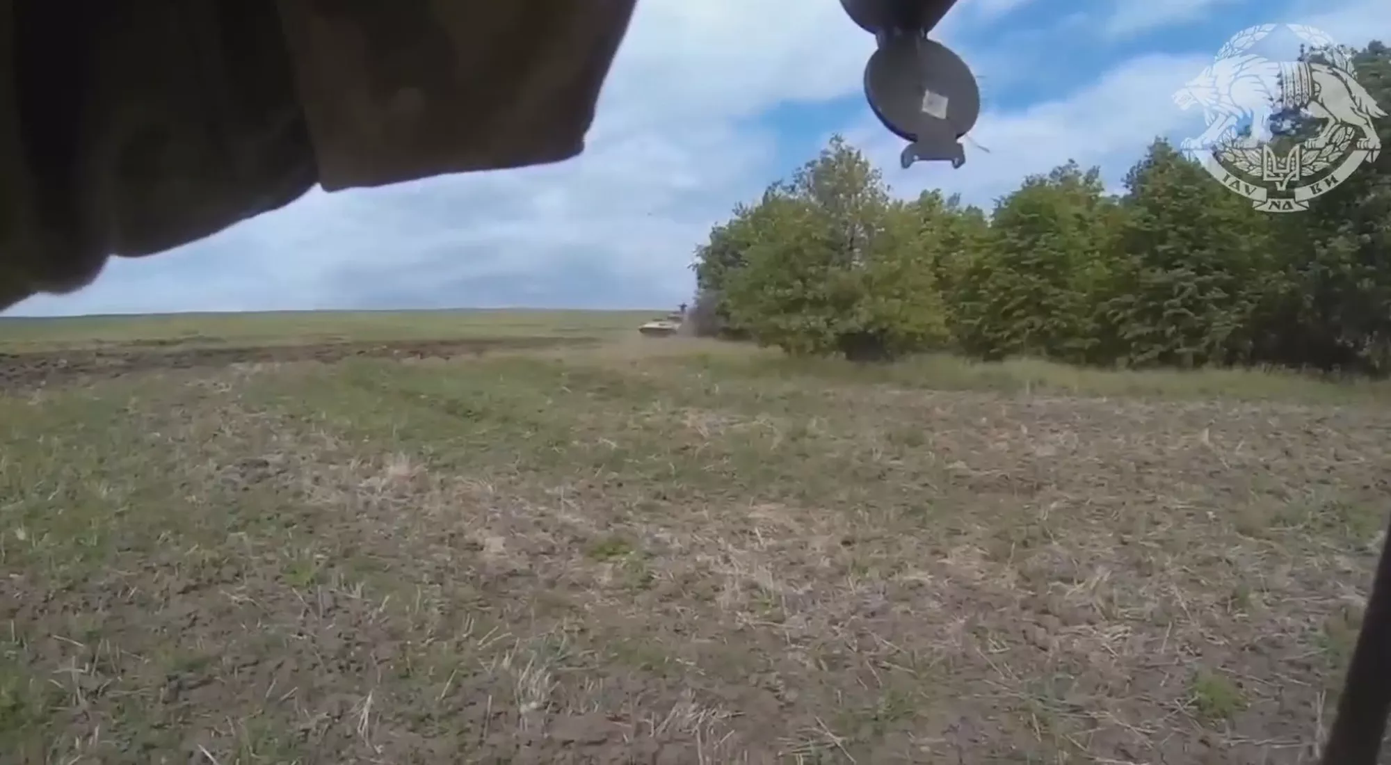Watch: Ukrainian Troops Score Hit On Russian Vehicle With Rocket-Propelled Grenade - Vimarsana News