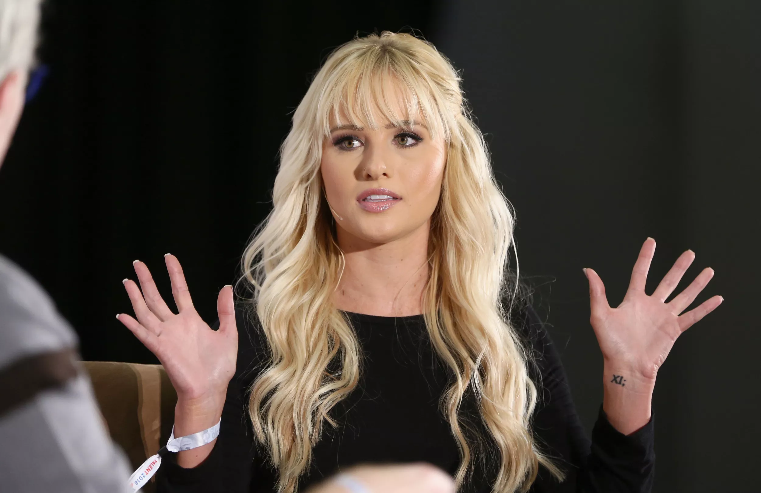 Tomi Lahren's 'Voter Fraud' Tweet Shut Down by LA Registrar - Vimarsana News