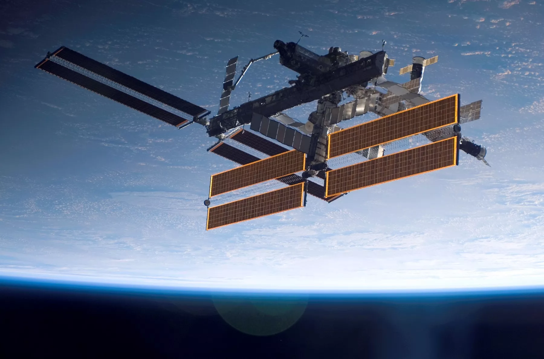 Russia Warns of Potentially Pathogenic Space Germs on ISS - Vimarsana News