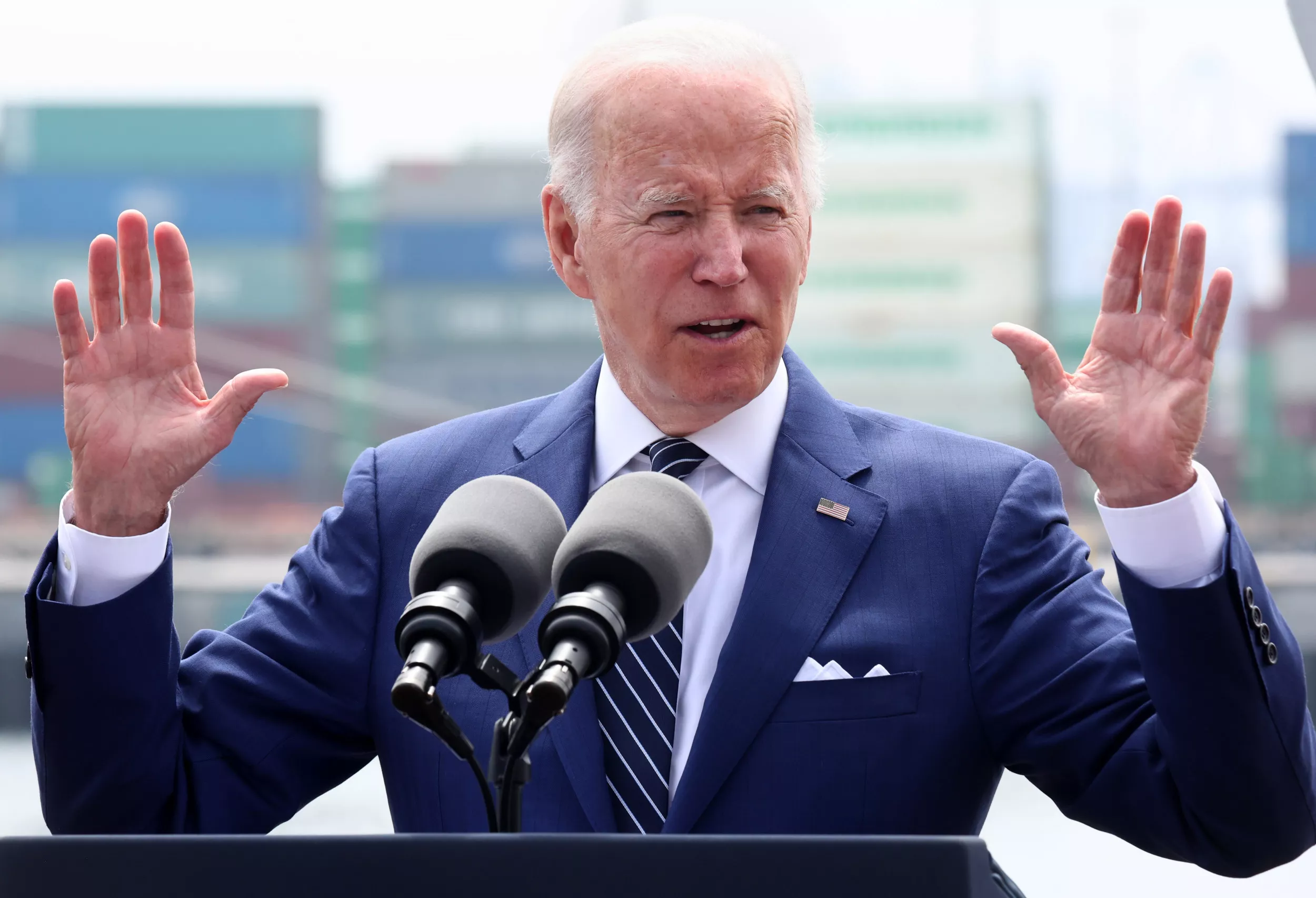 Joe Biden Faces Only Bad Options as Inflation Soars - Vimarsana News