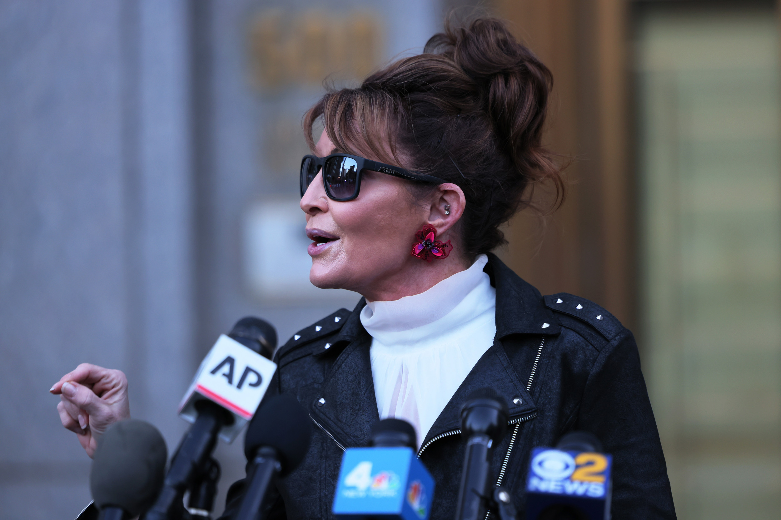 Sarah Palin’s chances of beating opponents in Alaska, according to polls