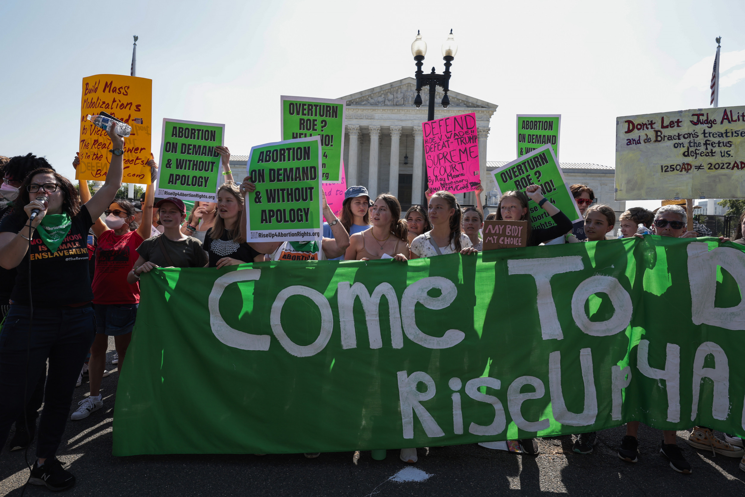 Supreme Court Overturns Roe V. Wade