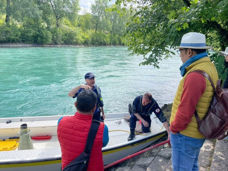 Search for Emmeril Mumtadz in Switzerland