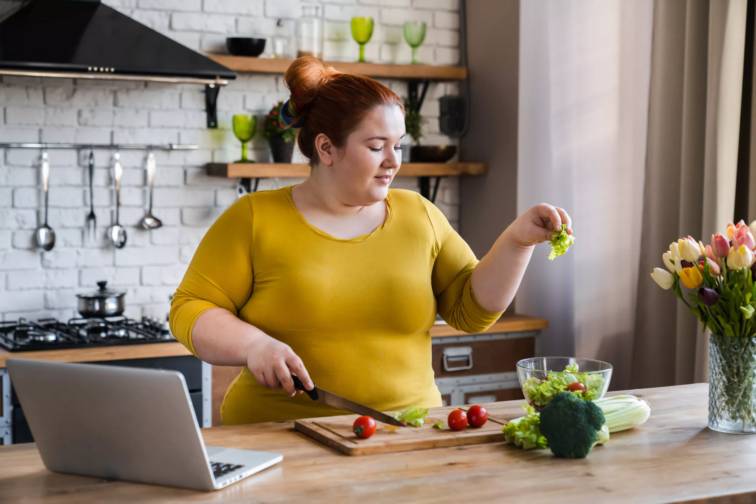 Plus-Size Worker Gets Last Laugh on 'Terrible Boss' With Major Lawsuit - Vimarsana News