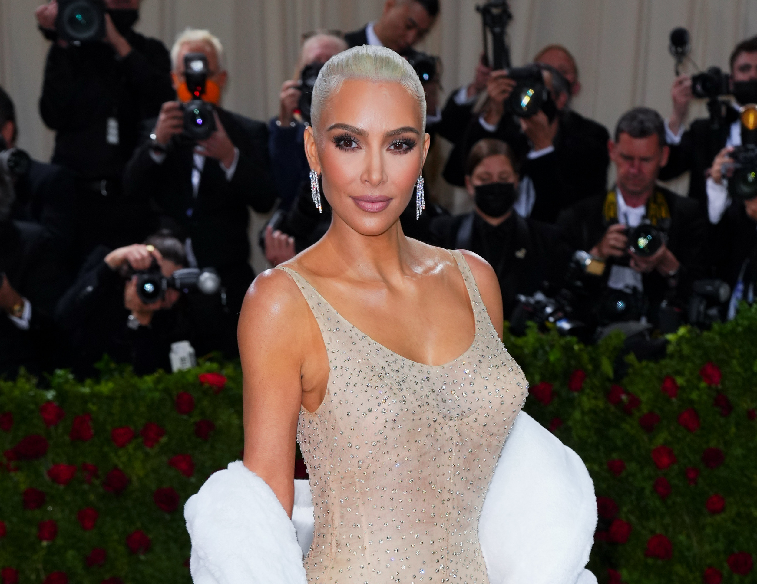 Kim Kardashian Wearing Marilyn Monroes Dress 