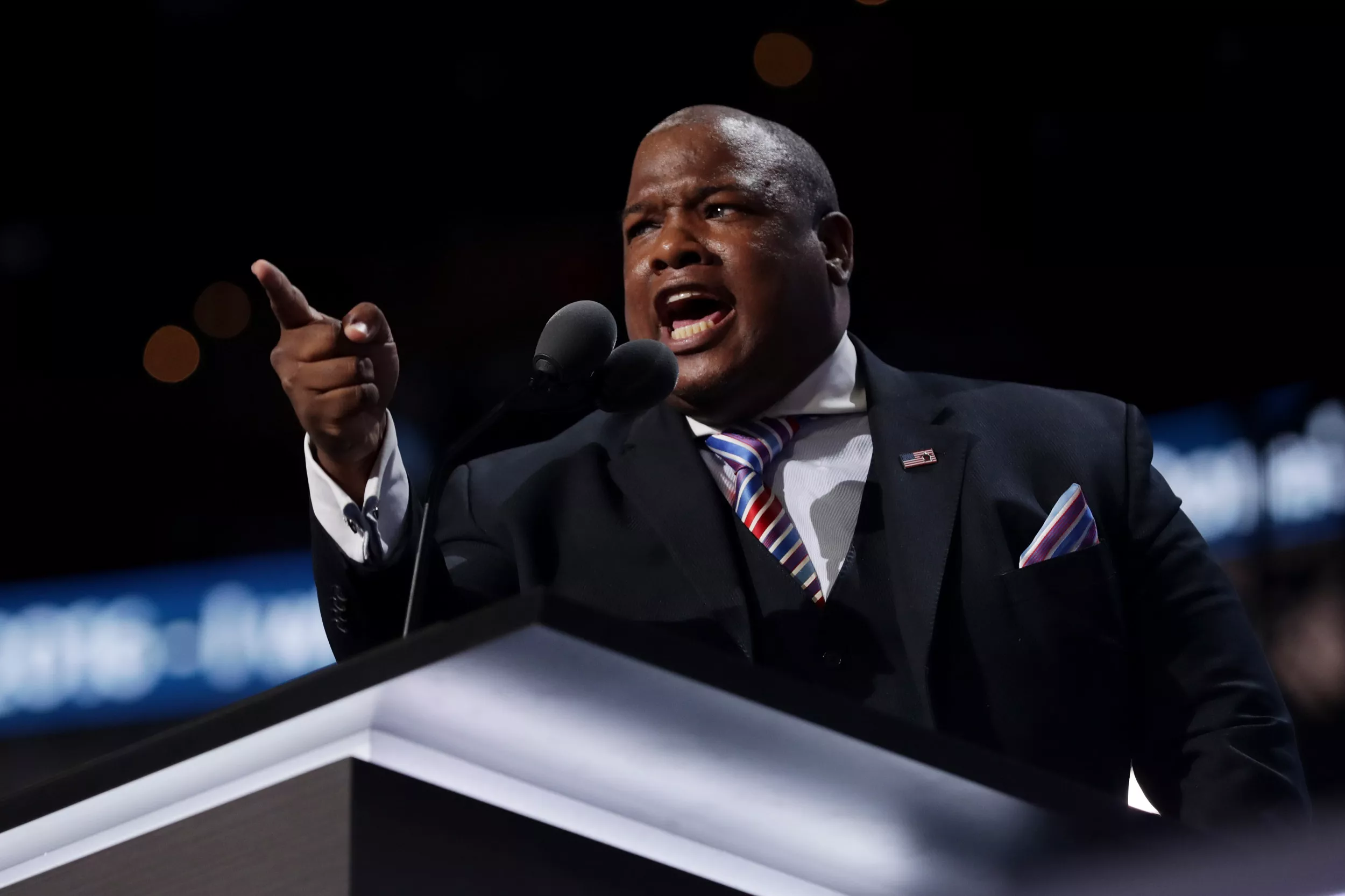 Pastor Mark Burns Who Said GOP Needs 'Demon-Killing Machines' Loses Primary - Vimarsana News