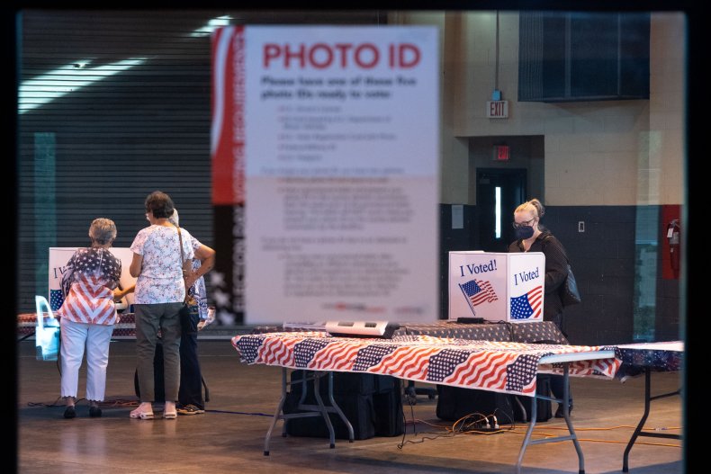 South Carolina primary polls close