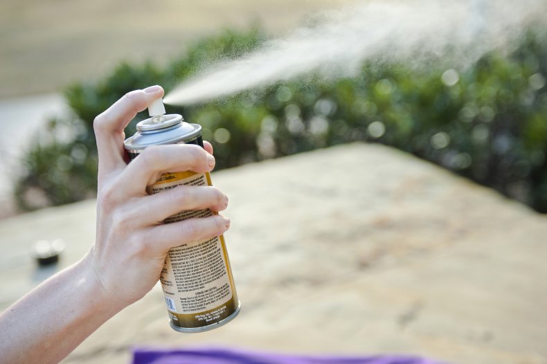 Insect repellent spray