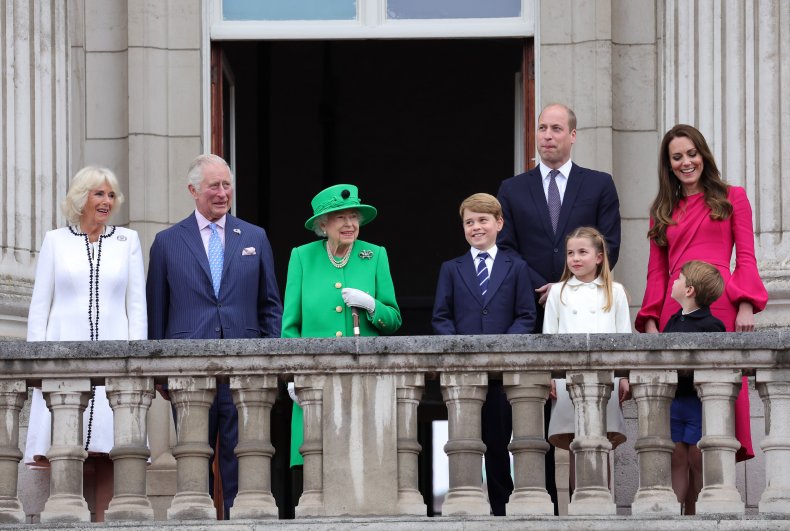 Royal Family Platinum Jubilee Balcony Appearance